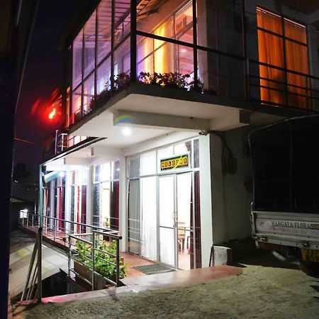Mangala Flora Hotel Nuwara Eliya Bagian luar foto