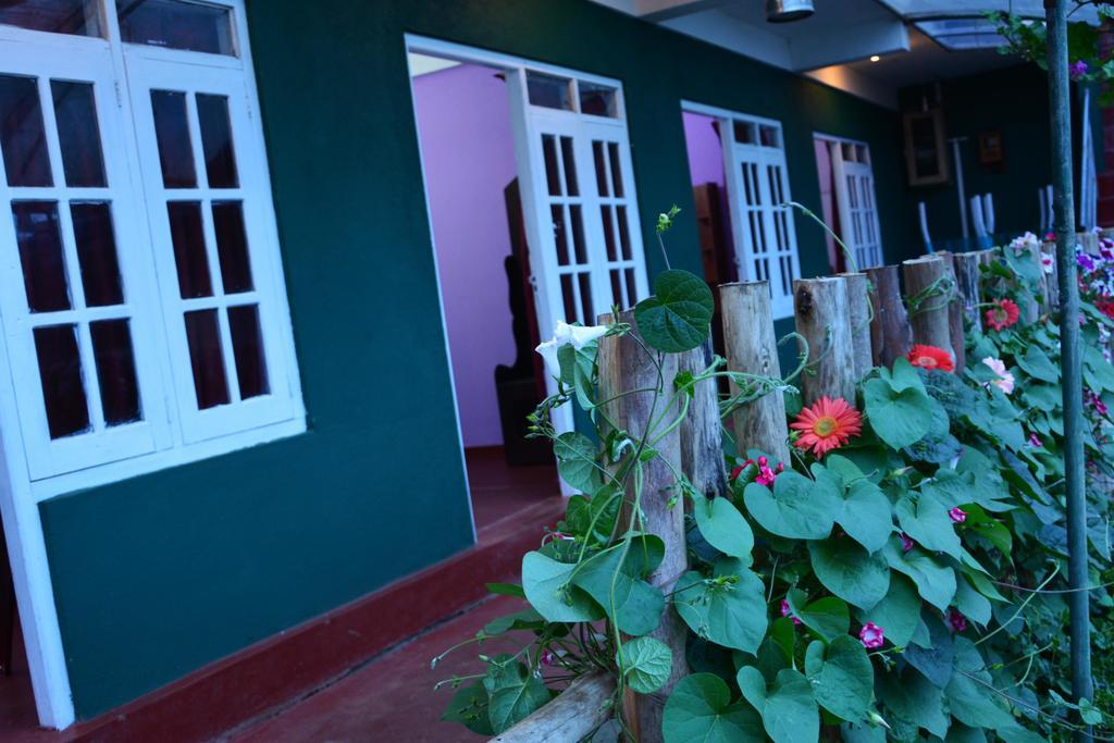 Mangala Flora Hotel Nuwara Eliya Bagian luar foto